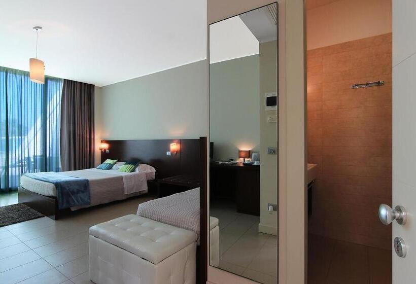 Номер Стандарт Вид на Море, Martur Resort