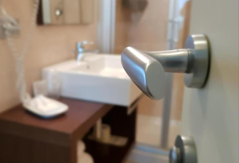 Полулюкс Вид на Море, Martur Resort