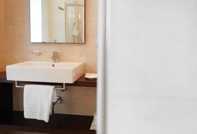 Полулюкс Вид на Море, Martur Resort