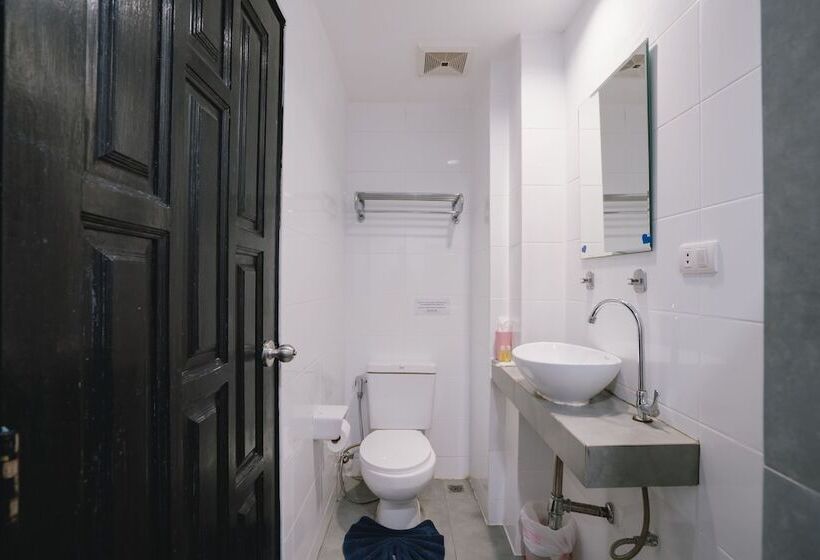 غرفة قياسية, Noble House Patong