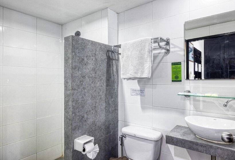 غرفة قياسية, Noble House Patong