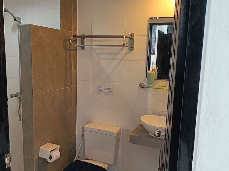 غرفة قياسية, Noble House Patong