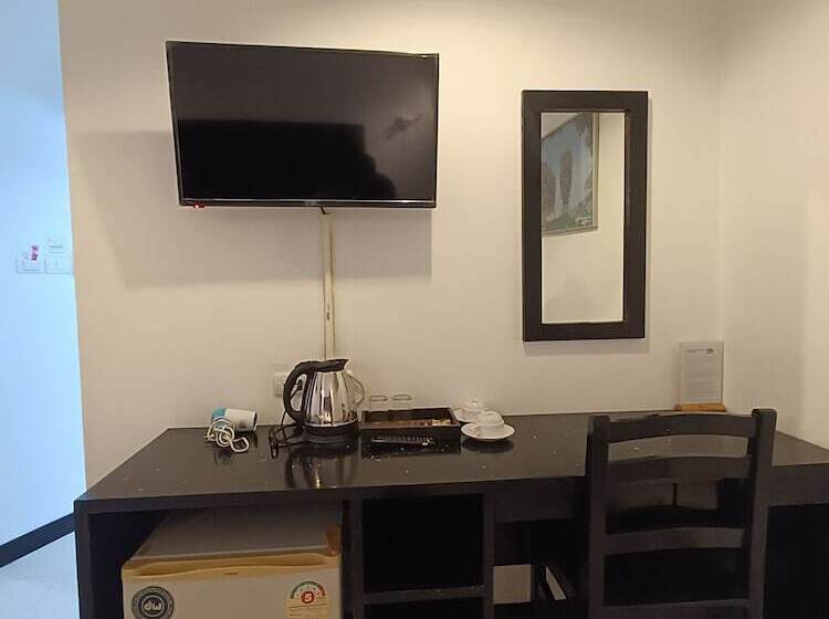 غرفة قياسية, Noble House Patong