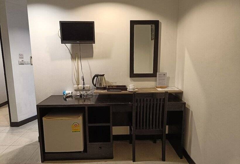 غرفة قياسية, Noble House Patong