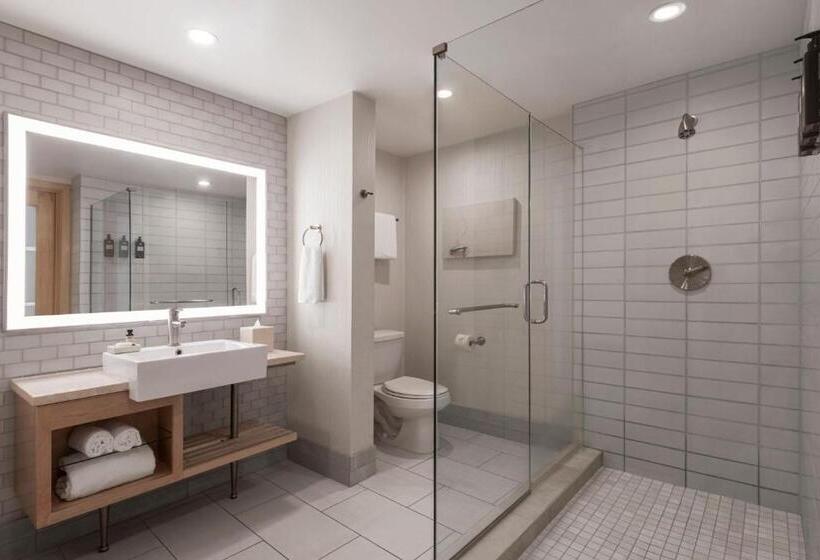 جناح سرير كينج, Pier South Resort, Autograph Collection