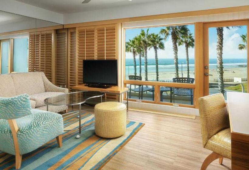 جناح مطلّ علي البحر, Pier South Resort, Autograph Collection