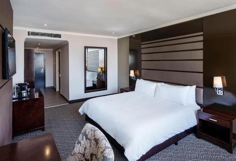 اتاق استاندارد با تخت بزرگ, Protea Hotel By Marriott Lusaka Tower