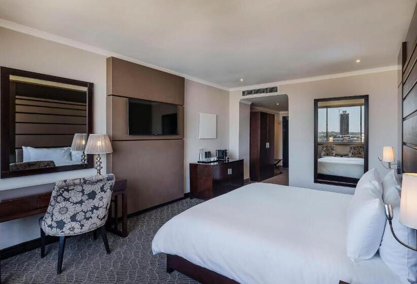 اتاق استاندارد با تخت بزرگ, Protea Hotel By Marriott Lusaka Tower