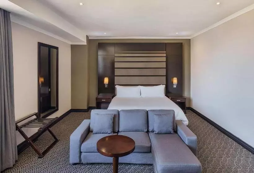 اتاق استاندارد با تخت بزرگ, Protea Hotel By Marriott Lusaka Tower