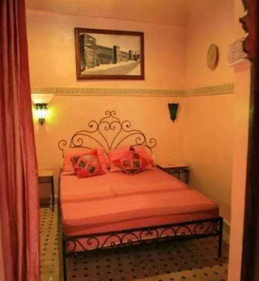 اتاق عادی یک تخته, Riad Anass Al Ouali