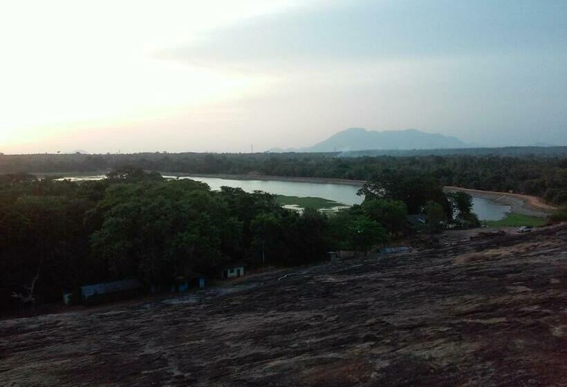 Номер Стандарт Трехместный, Dinuka Village