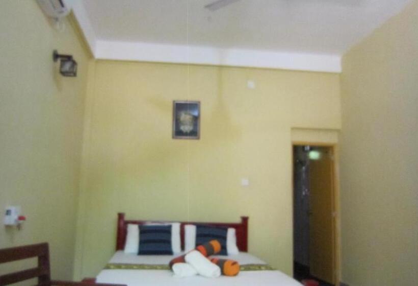 Номер Стандарт, Dinuka Village