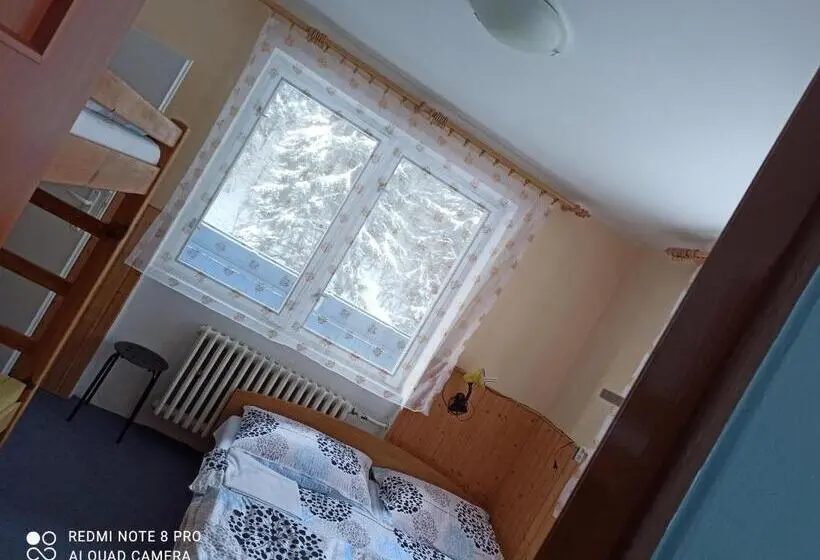 スタンダード４人部屋, Penzion Modřanka