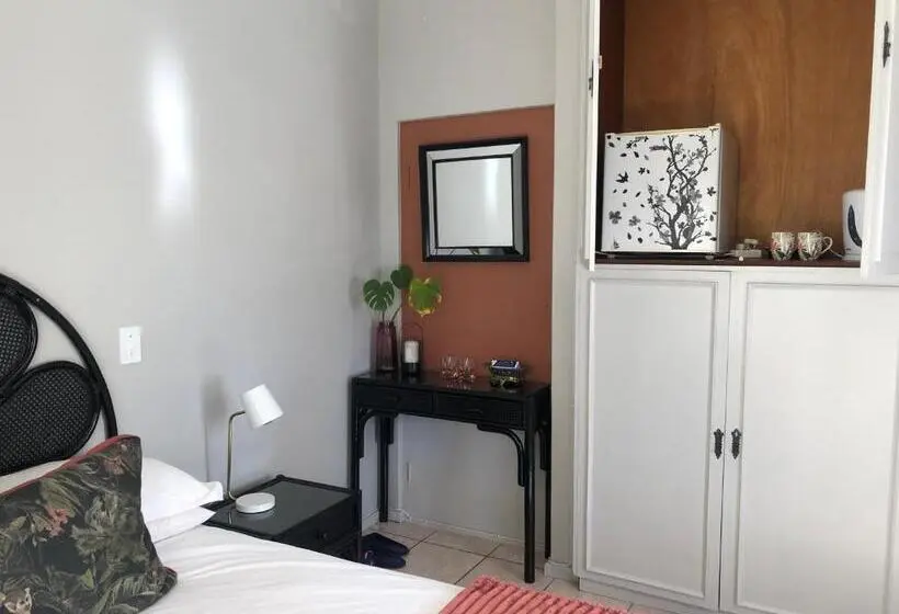 エコノミールーム, Welgemoed Villa