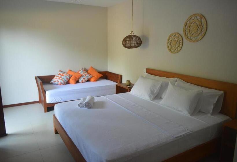 کلبه ییلاقی, Pousada Vila Camurim