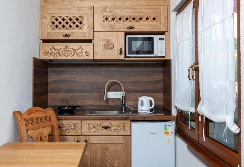 Апартаменты 2 Спальни, Drevenica U Pavla