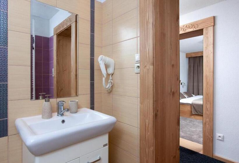 Апартаменты 2 Спальни, Drevenica U Pavla