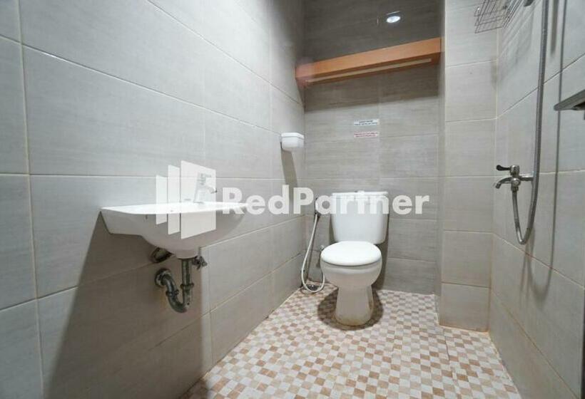 Standart Tek Kişilik Oda, Eascot Hotel Mitra Reddoorz