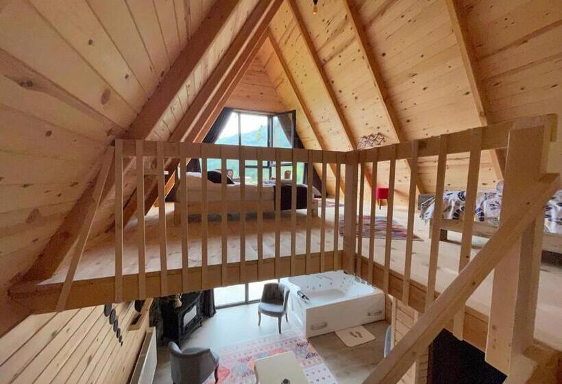 スイート, Ekakta Bungalov