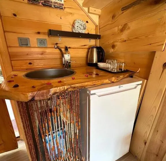 Duplex-huoneisto 1 Makuuhuone, Ekakta Bungalov
