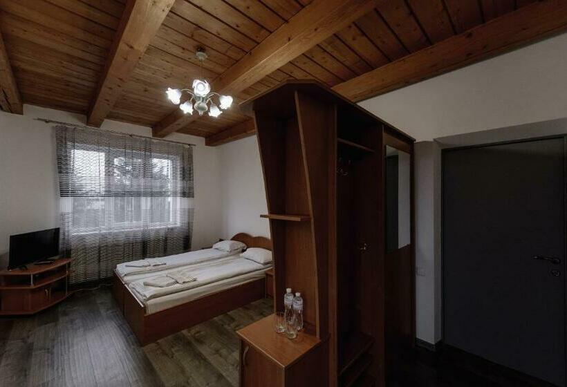 Номер Стандарт, готель яблуниця