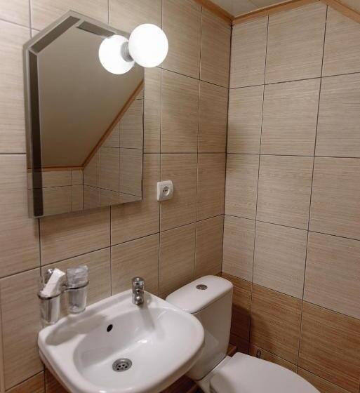 Четырехместный Номер Стандарт, готель яблуниця