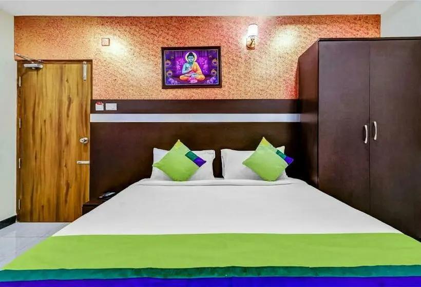 اتاق استاندارد, Treebo Sripadha Residency Alipiri Road