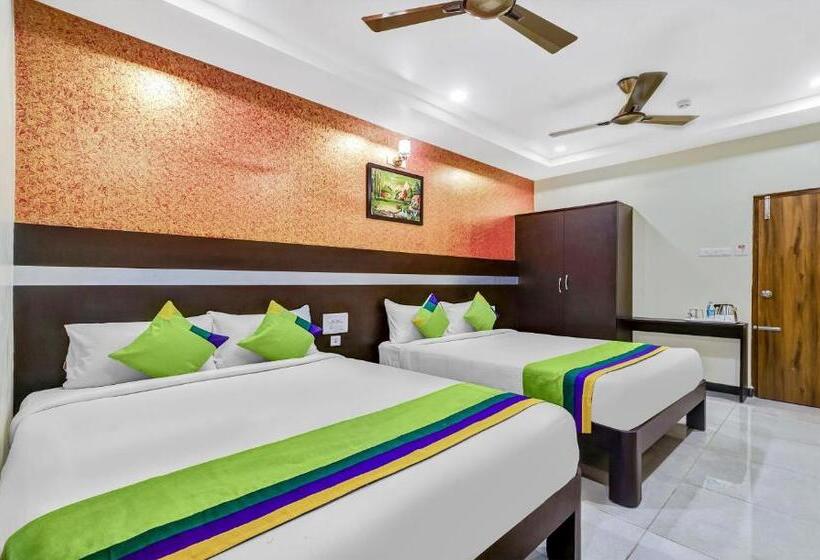 Номер Deluxe, Treebo Sripadha Residency Alipiri Road