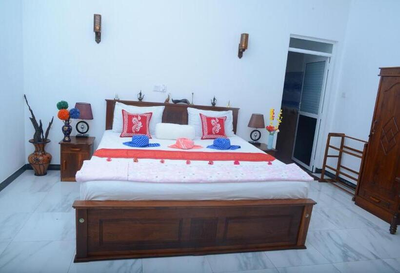 Quarto Triplo Deluxe, Gold Sand Resort