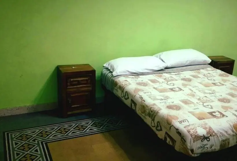 اتاق استاندارد, Manzoni Rooms