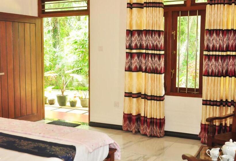 Quarto Triplo Deluxe, Gold Sand Resort