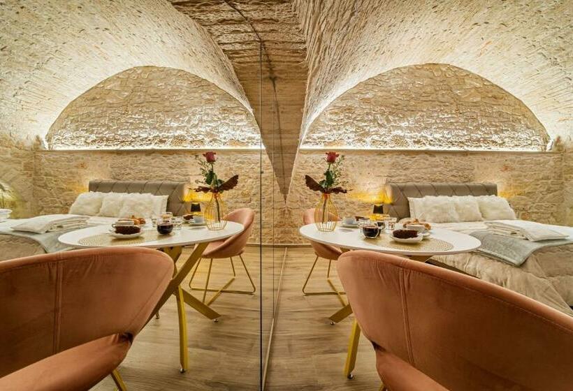 חדר סטנדרט עם ג'קוזי, Gold Suite B&b