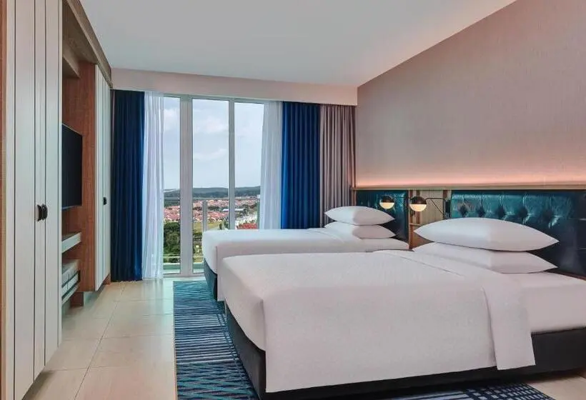 バルコニー付きデラックスルーム, Four Points By Sheraton Desaru