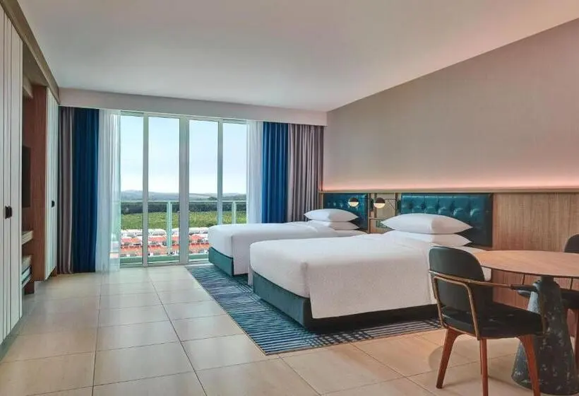 バルコニー付プレミアムルーム, Four Points By Sheraton Desaru