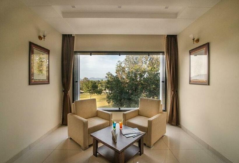 غرفة ديلوكس, Savitri Resort
