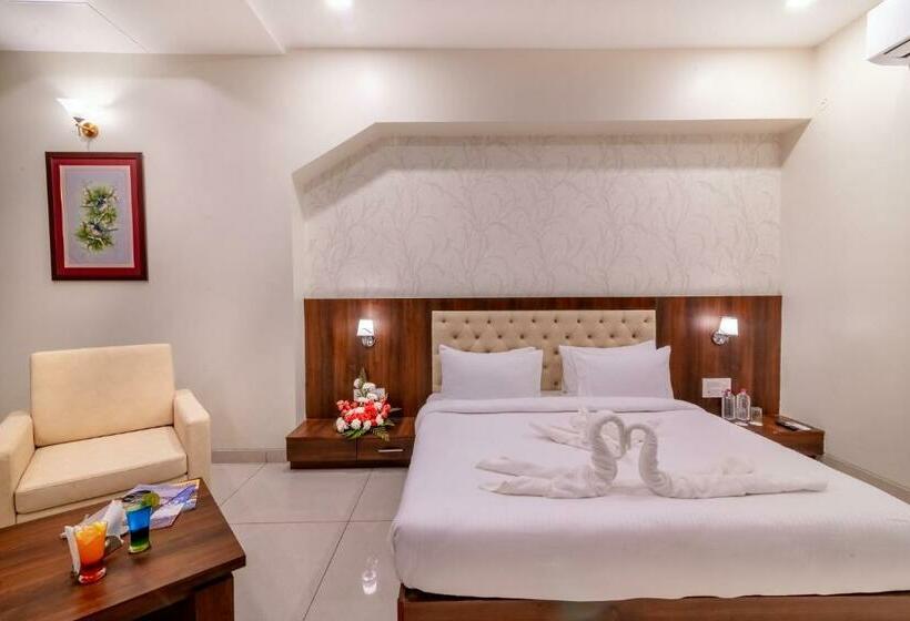 غرفة ديلوكس, Savitri Resort