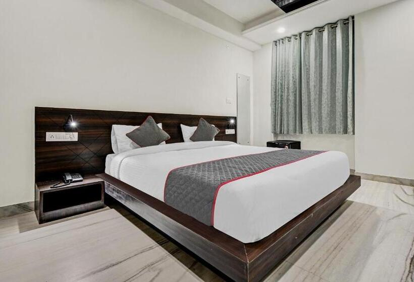 חדר דלוקס לשלושה, Townhouse Pisto Inn