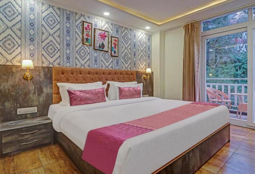 Quarto Superior, Woodville Inn   Hotel In Mcleodganj