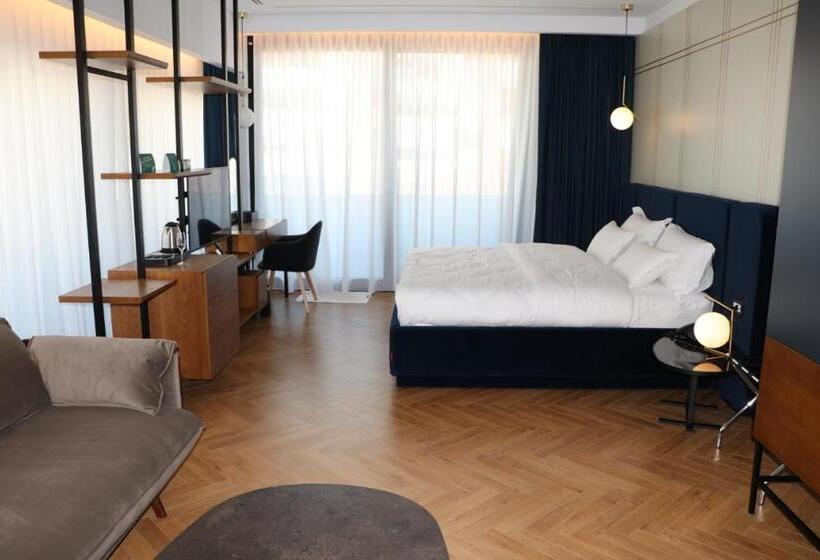 带1个卧室的带阳台的公寓, Moncafe Hotel Etico Tirana