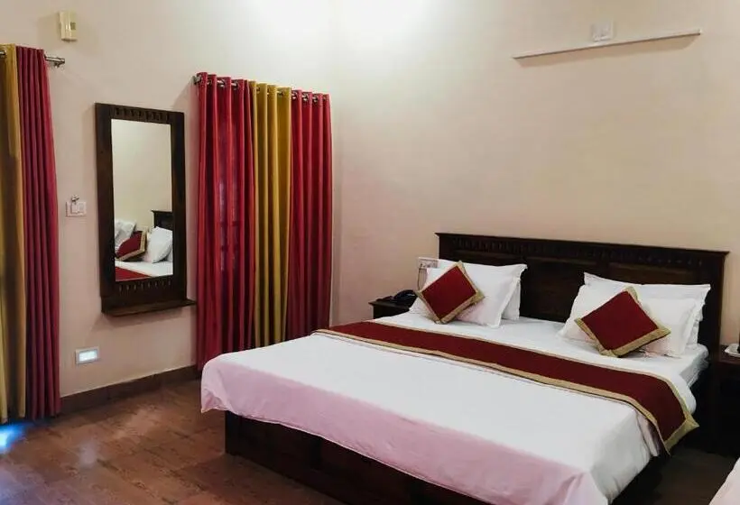 Deluxe Kolmen Hengen Huone, Rose Cottage  A Heritage Retreat