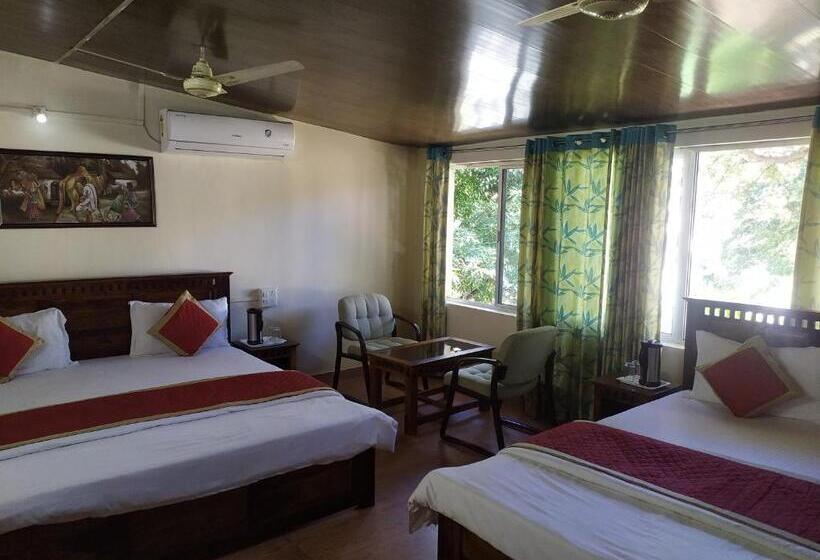 Семейный Номер, Rose Cottage  A Heritage Retreat