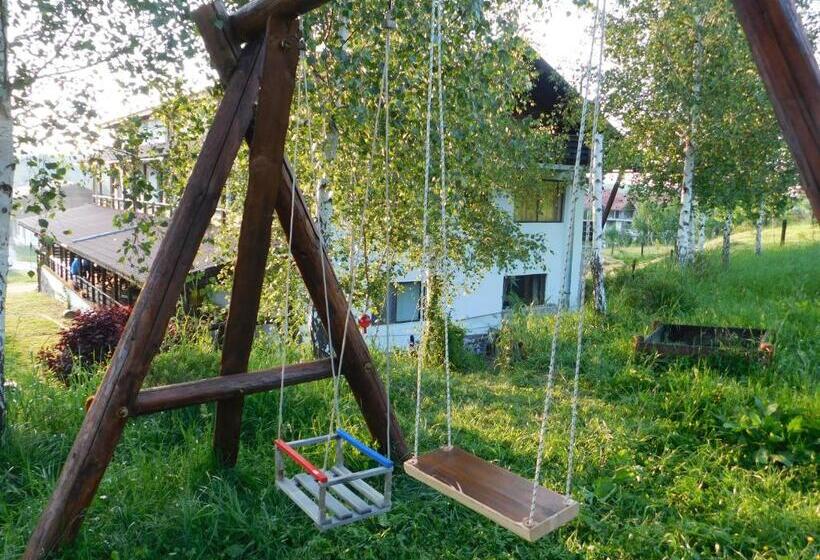 ویلای 1 خوابه, Pensiunea Cehov