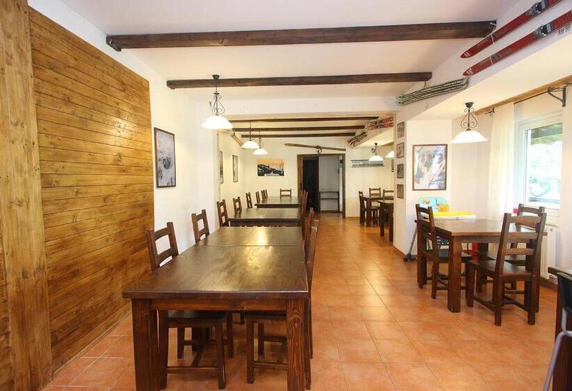 ویلای 1 خوابه, Pensiunea Cehov