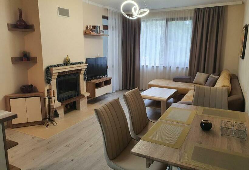 شقة غرفة واحدة, апартамент лейк вю, вила флора, комплекс маунтин лейк