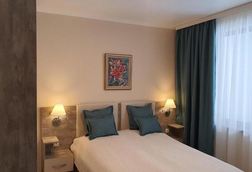 شقة غرفة واحدة, апартамент лейк вю, вила флора, комплекс маунтин лейк