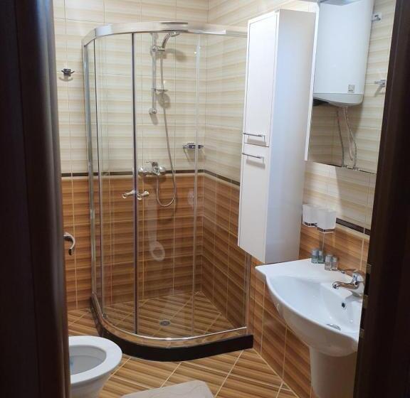 شقة غرفة واحدة, апартамент лейк вю, вила флора, комплекс маунтин лейк