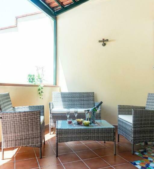 带阳台的豪华间, Biù B&b