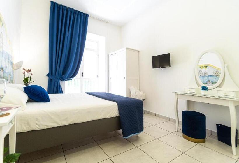 带阳台的豪华间, Biù B&b