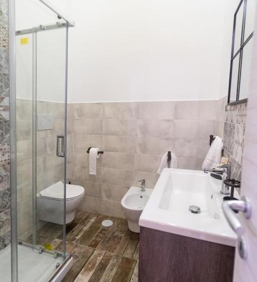 标准间带阳台, Biù B&b