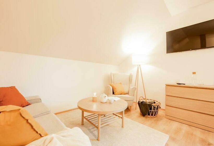 شقة غرفتين, úpatí Ještědu   Apartmány